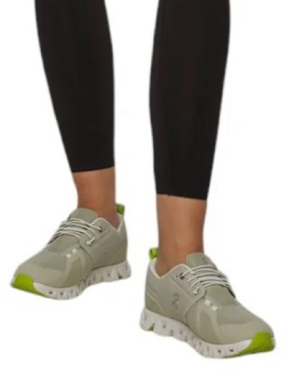 ON Cloud 5 waterproof sneakers